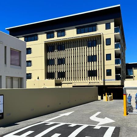 Sixty Six Boutique Apartments ホバート エクステリア 写真