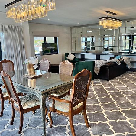 Sixty Six Boutique Apartments ホバート エクステリア 写真