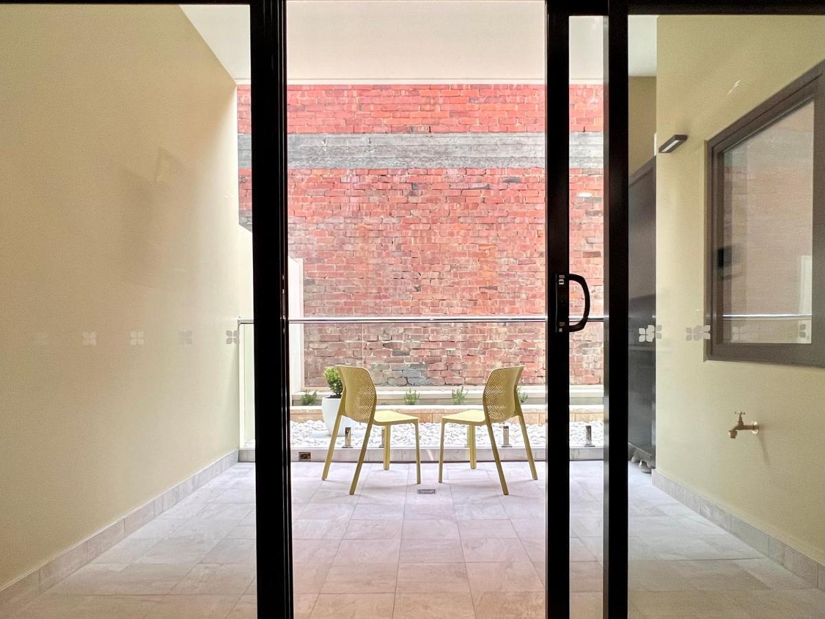 Sixty Six Boutique Apartments ホバート エクステリア 写真