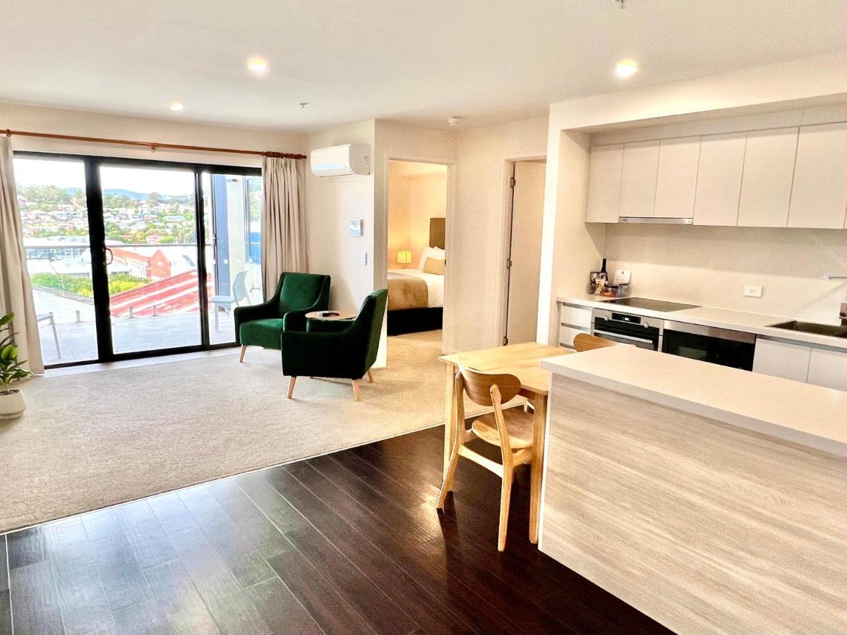 Sixty Six Boutique Apartments ホバート エクステリア 写真